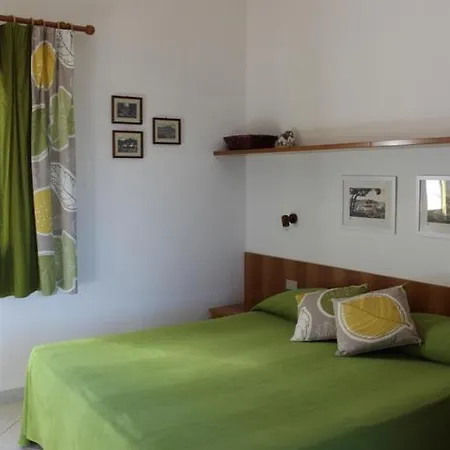 Zuccale - A 200 Mt Dalla Apartman