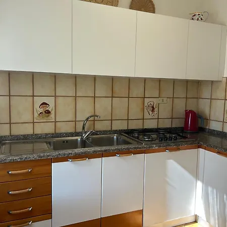 Zuccale - A 200 Mt Dalla